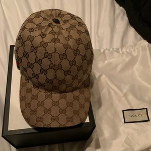 Gucci original GG Canvas baseball hat